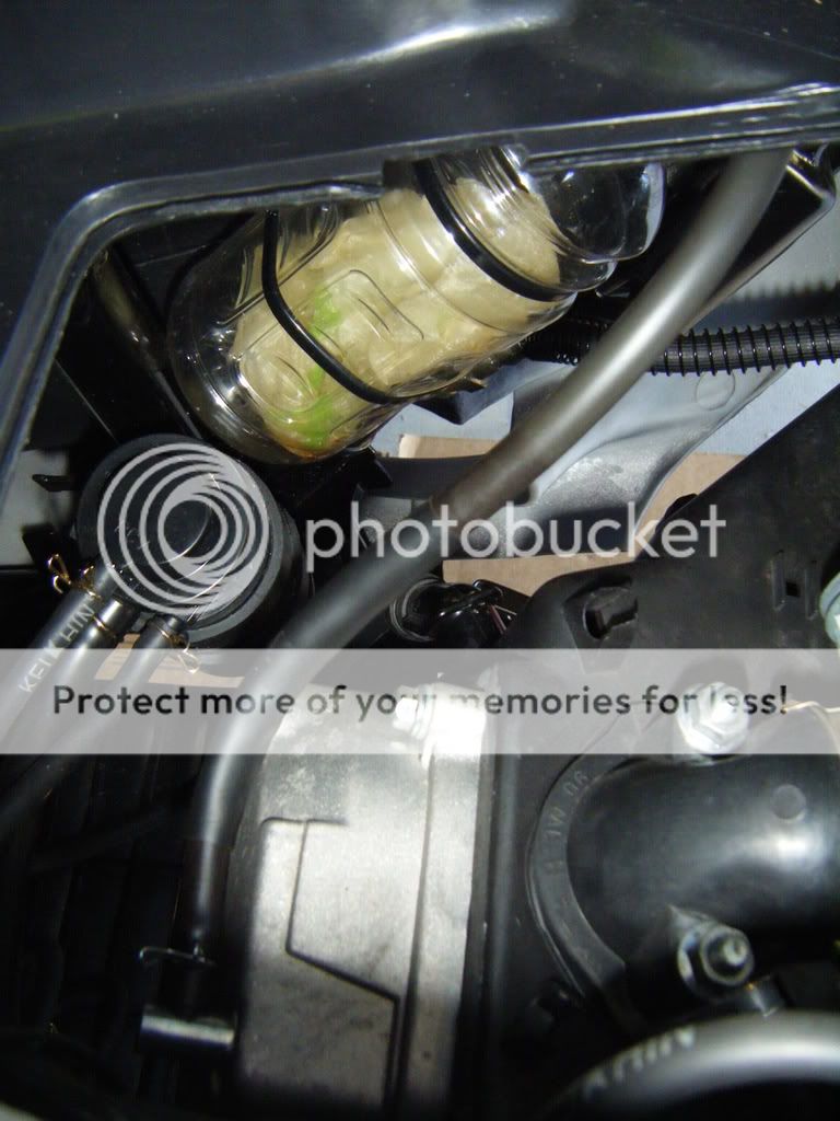 Rocker cover vent
