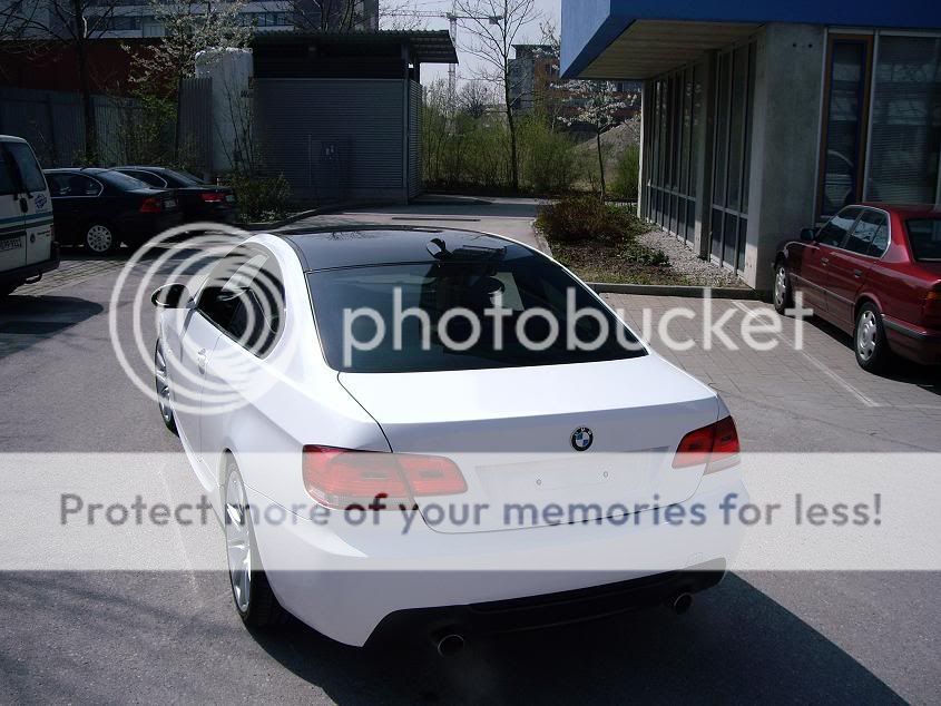 BMW_335i-White-7.jpg