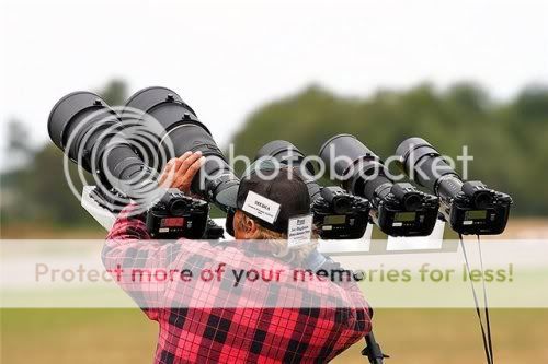 photographers01vz9.jpg
