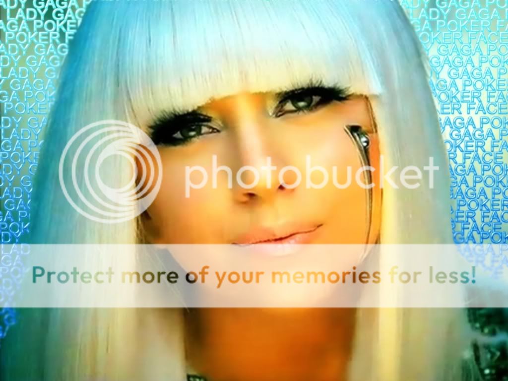 LadyGaGa30.jpg