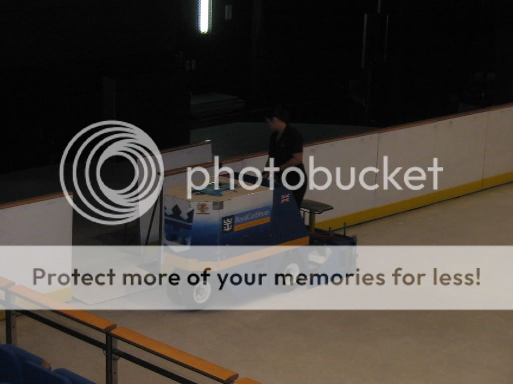 Mini Zamboni Machine Image Mini Zamboni Machine Picture Code